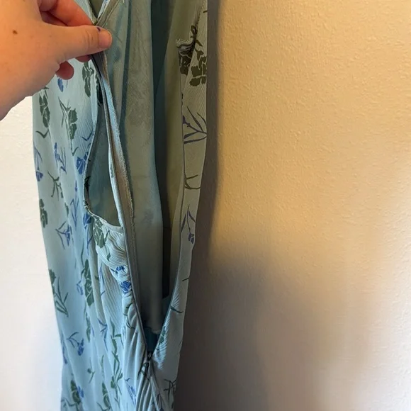 Sundance Silk Sage Green Wrap Midi Dress 10 - Picture 11 of 13